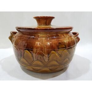 Vintage Dryden Original '79 Clay Bean Pot